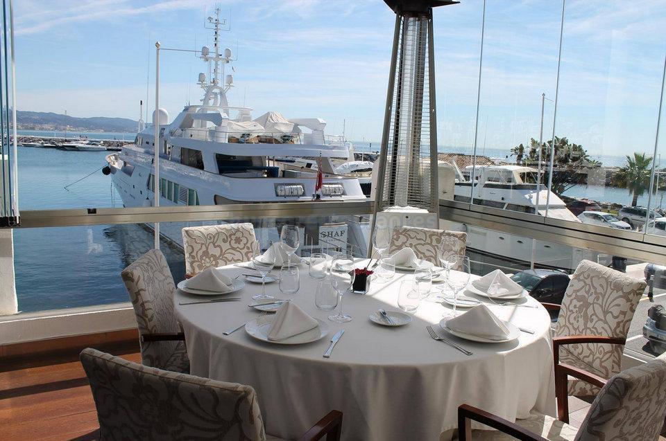 Apartamento Banus Boutique Muelle Del Ribera *
